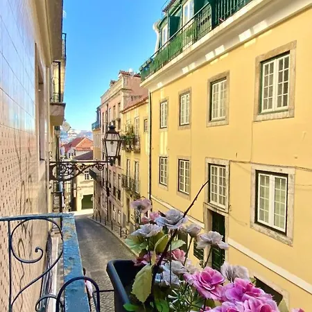 Chiado With Terrace 1 Lägenhet *