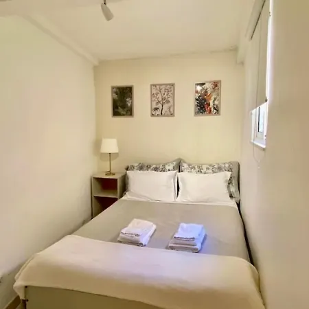 Apartman Chiado With Terrace 1 *